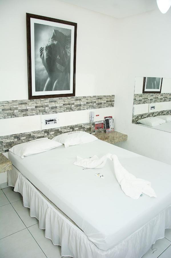 Hotel Ellegance Сальвадор Экстерьер фото